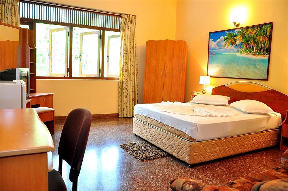 Milano Tourist Rest Hotell Anuradhapura Eksteriør bilde