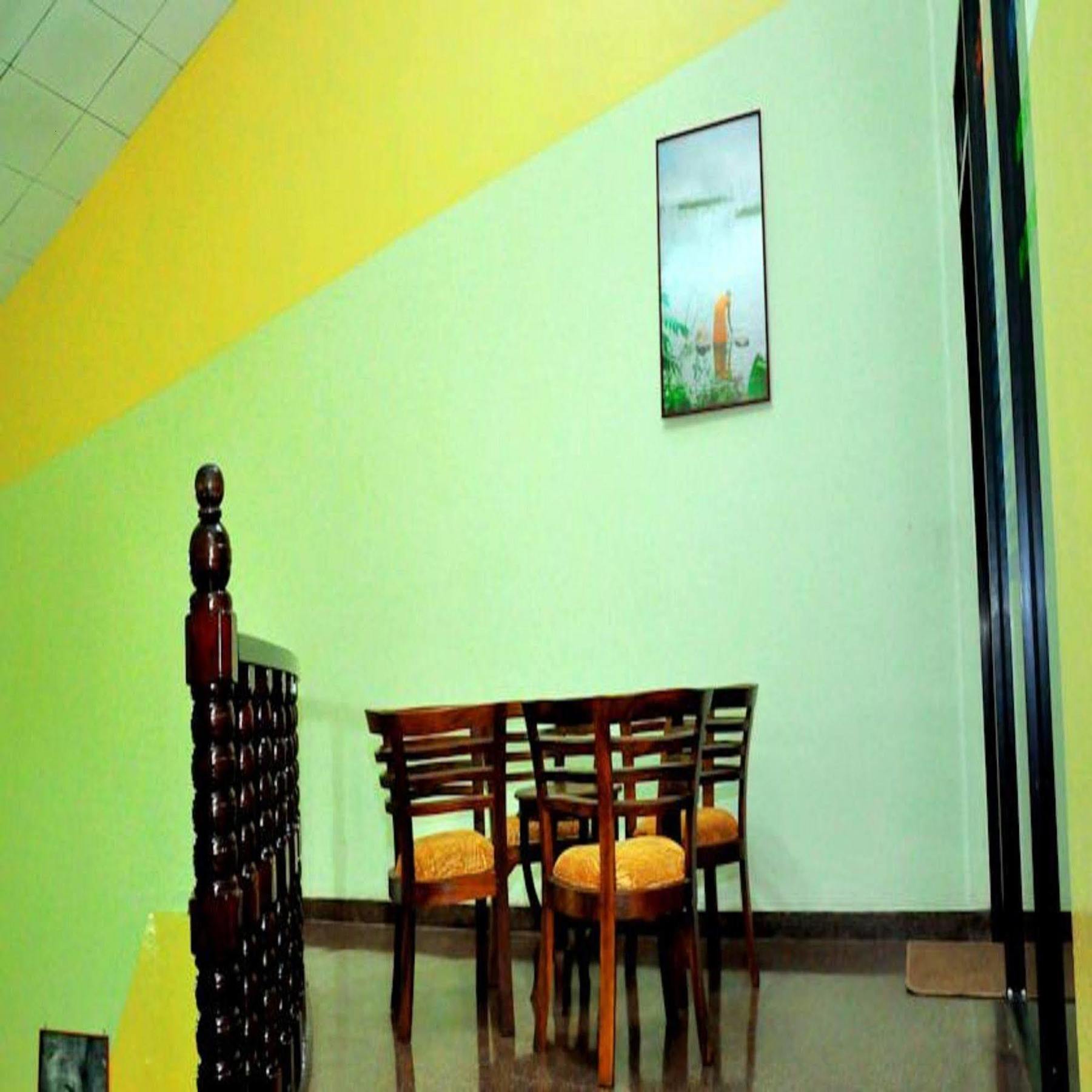 Milano Tourist Rest Hotell Anuradhapura Eksteriør bilde